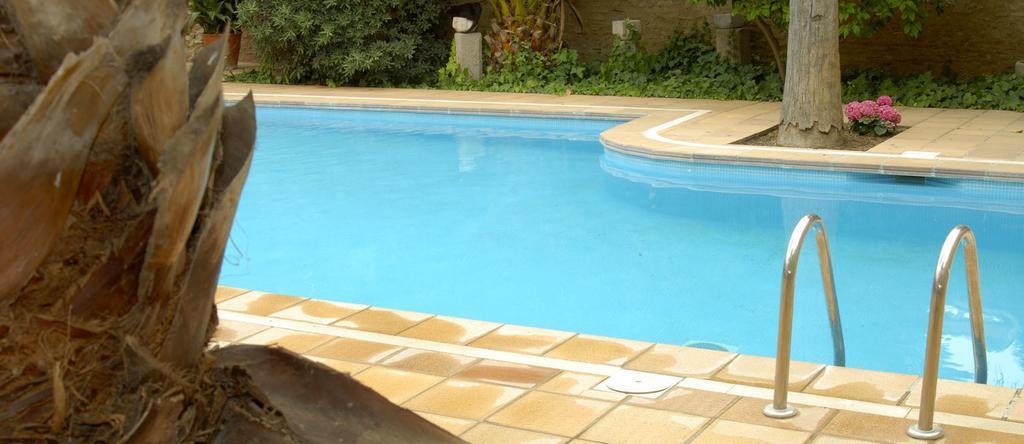 Hotel Canet 카스테요 뎀푸리에스 외부 사진