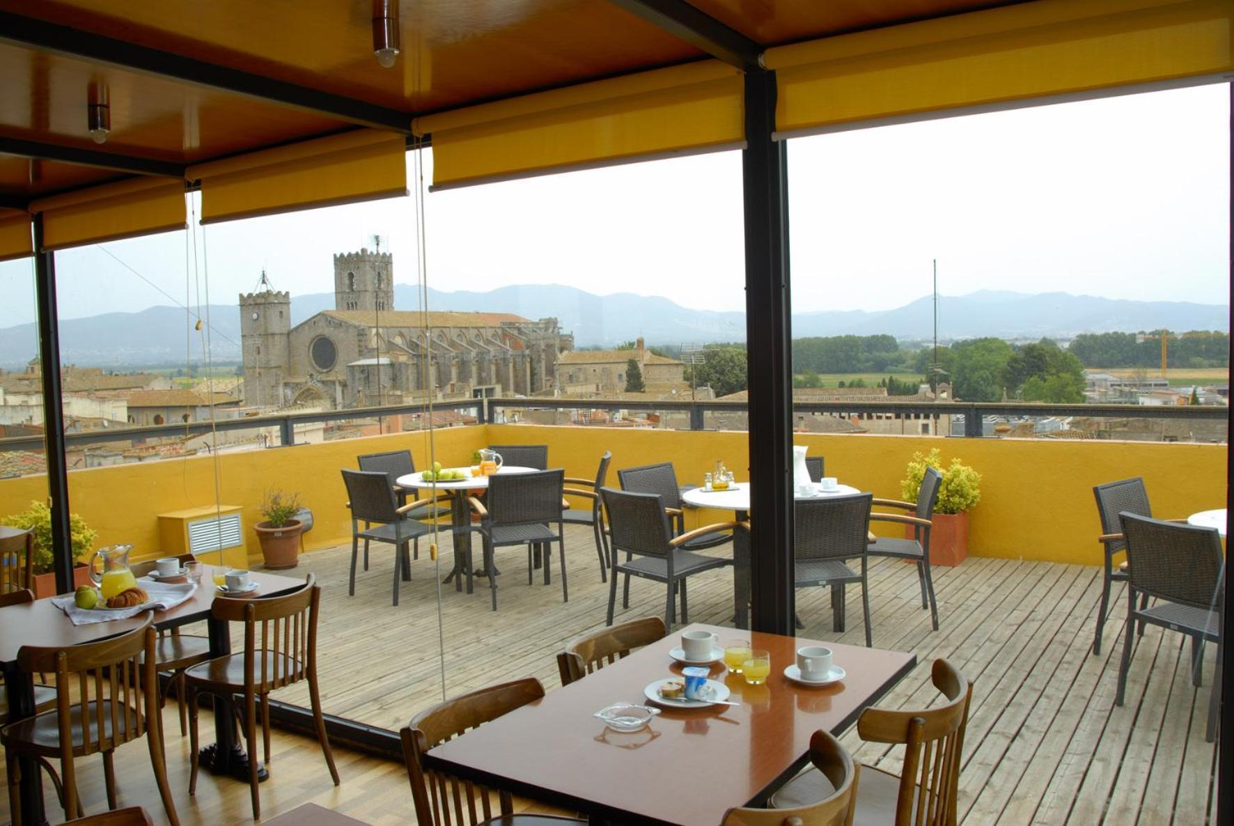 Hotel Canet 카스테요 뎀푸리에스 외부 사진