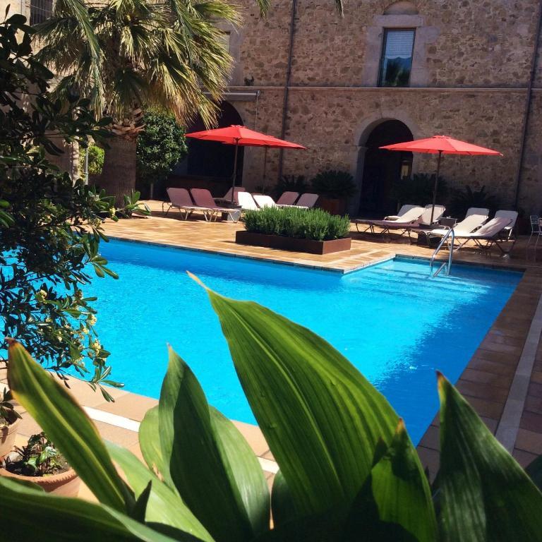 Hotel Canet 카스테요 뎀푸리에스 외부 사진